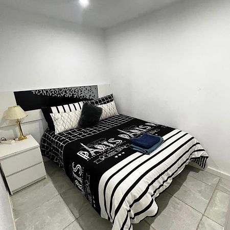 דירות Apartamento Centrico Economico En Berga P1 מראה חיצוני תמונה